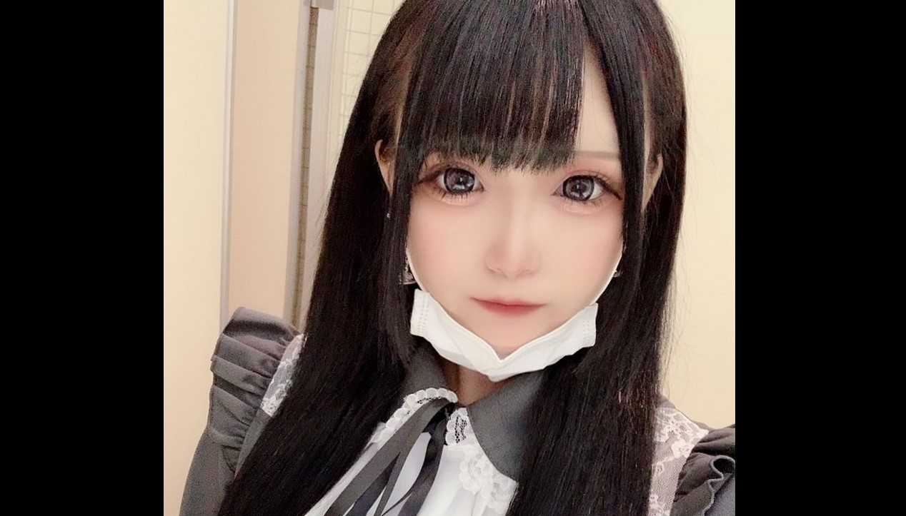 FC2-PPV-2517256 【完全初撮り】【顔出し】コンカフェ嬢現役生かなちゃん、生活苦で緊急支援。８日間禁欲中だった怒りのキモオジペニスで生ハメ大量発射。