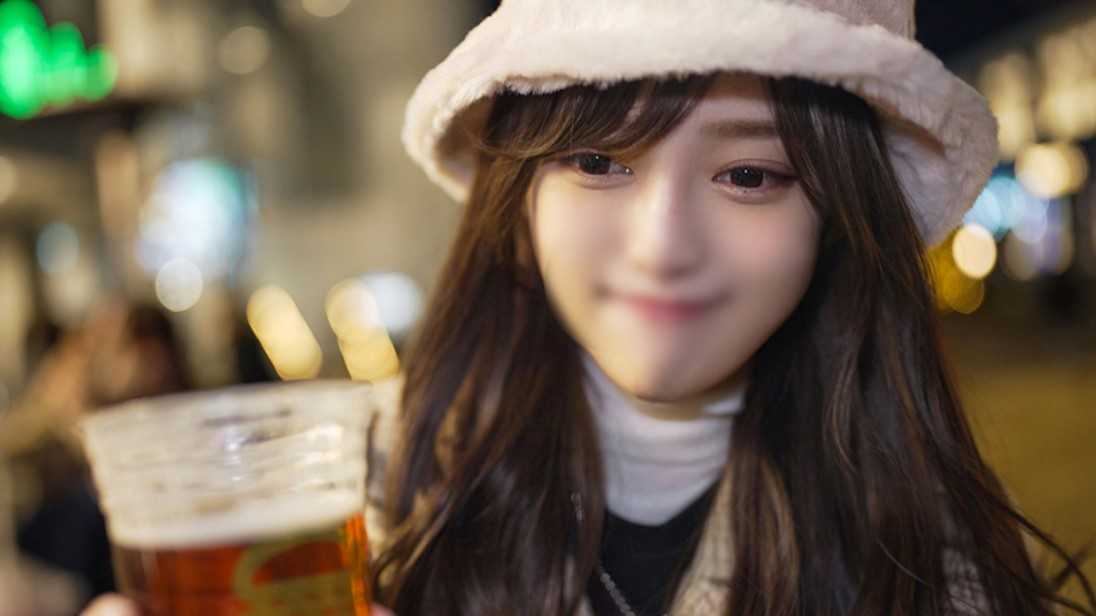 FC2-PPV-2774693 【大学のマドンナ】女子アナ志望のめちゃカワ女子大生(21)♀と広告研究会OBと夜のデートでハメ撮らりた!ビール飲むと気持ち良くなる敏感体質!未来の女子アナが連続アクメで自分から腰を押し付けて絶頂する淫