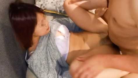 FC2-PPV-2819414 DV受けてる人妻【個人】銀行で引き出した生活費を丸々奪い、抵抗する人妻へ無理やり他人棒をねじ込み孕ませ中出し