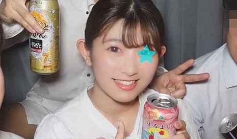 FC2-PPV-1937624 ［研修乱交］大手旅行会社新人ツアコンOL×チャラリーマン3名①［高画質］