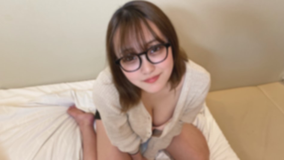 FC2-PPV-2866451 たぷんたぷんに揺れるGカップの敏感ボディに中出し3連発！！かわいい顔はデンマとけんたろーに歪みます！