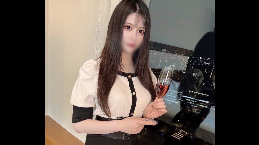 FC2-PPV-2881223 【完全顔出し】【美しさをを漂わせる美女の品格】美貌と色気を兼ね揃えた美女が一室で感度抜群のイキ姿が映し出され、ハメ潮の嵐、最後は中出しを懇願する