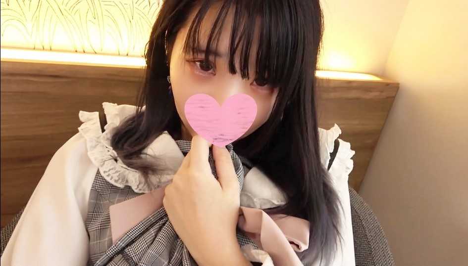 FC2-PPV-2904417 【無修正】【ロリ】「おじさんのチンチンおっきぃね♥」ロリ可愛いメンヘラ高〇生。過激ピストンで腰をガクガクさせて大絶叫。若いスレンダーボディに無慈悲の大量精子を流し込む