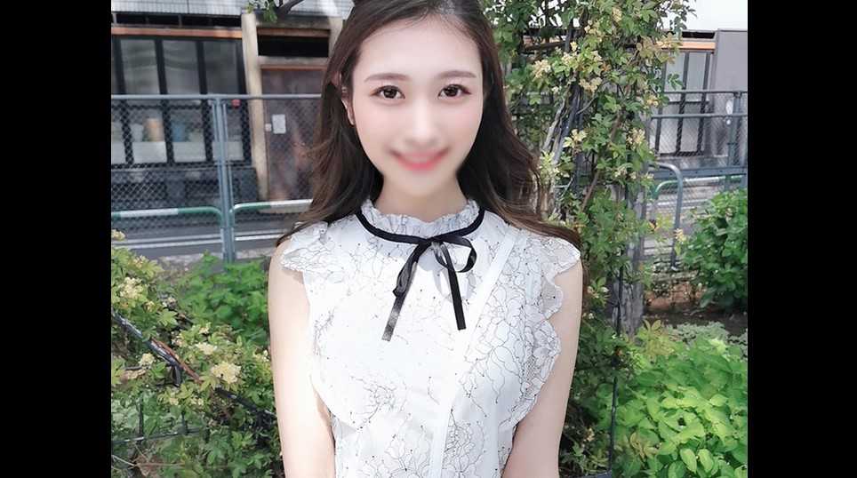 FC2-PPV-2944109 個撮 現役　早●田大学②文学少女　変態オヤジのチンポを弄ぶ美人。彼氏へ渡すプレゼントを買うために応募　塩対応でも乳首はガン勃ちの爽やかお嬢様　流出（素人）