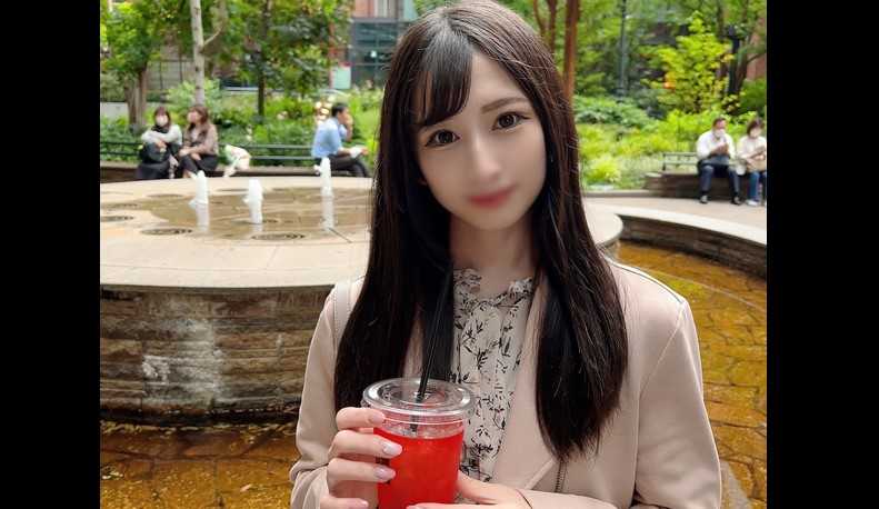 FC2-PPV-2972866 初撮影！！【無修正】コネ入社のため社内から距離を置かれてしまった容姿端麗な美人オフィスレディ・・・悩み相談の筈が強引にホテルへ連れ込み淫らに感じる敏感体に生中出し！！