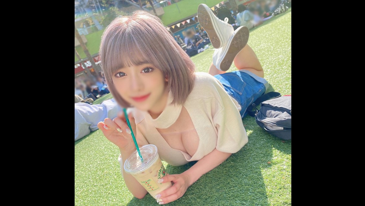 FC2-PPV-3042020 【FC2発撮り】顔出し!素人女子大生【限定】のぞみちゃん22歳男遊び大好きセクシー系超肉食ギャルJDの激エロテクにキュンキュン♡♡