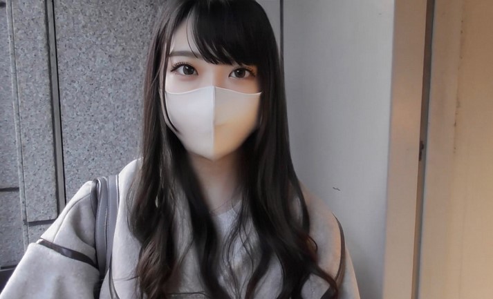 FC2-PPV-2947743 えりかちゃんナンパ待ちしてエッチできるまで帰れません!をしてみたら・・・驚きの結果が待ってました!からの過去最大量の大量中出しエッチ?!