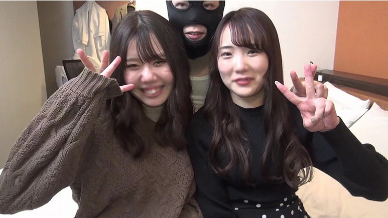 FC2-PPV-3067372 【 合計150分/顔晒し】食べ頃の若い女2人の身体をあの手この手で貪り尽くす。