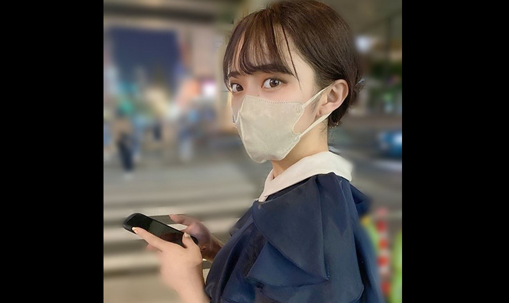 FC2-PPV-3073660 【デカクリ/大量顔射】【 3本 計100分／無 】ワガママすぎる美女をホテルに連れ込みデカクリを堪能。大量顔射で綺麗な顔を汚す。 - Watch Online new FC2 PPV Videos for Free.