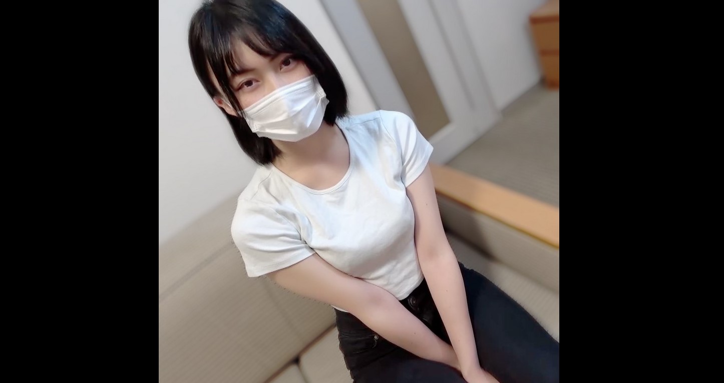 FC2-PPV-3086295 田舎の女の子の方が実はエロい！！おへそまで届きそうな小さなスレンダーボディ！何回も突き上げてガチいき連発しちゃう可愛い◯さい。年◯は聞かないでください