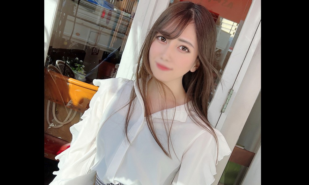 FC2-PPV-3127769 初撮影・顔出し!!【無修正】美容部員の性欲詰まった魔性の美ボディライン!!色気ムンムンの美脚パンストを引き裂き美女の子宮狙って連続膣内射精!!