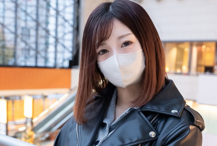 FC2-PPV-3162974 初撮影！！【無修正】シネマ画風！自分の誕生日に淫語を言わされ快楽に溺れ悦ぶ医療事務勤務の淫乱女に２回中出し！！